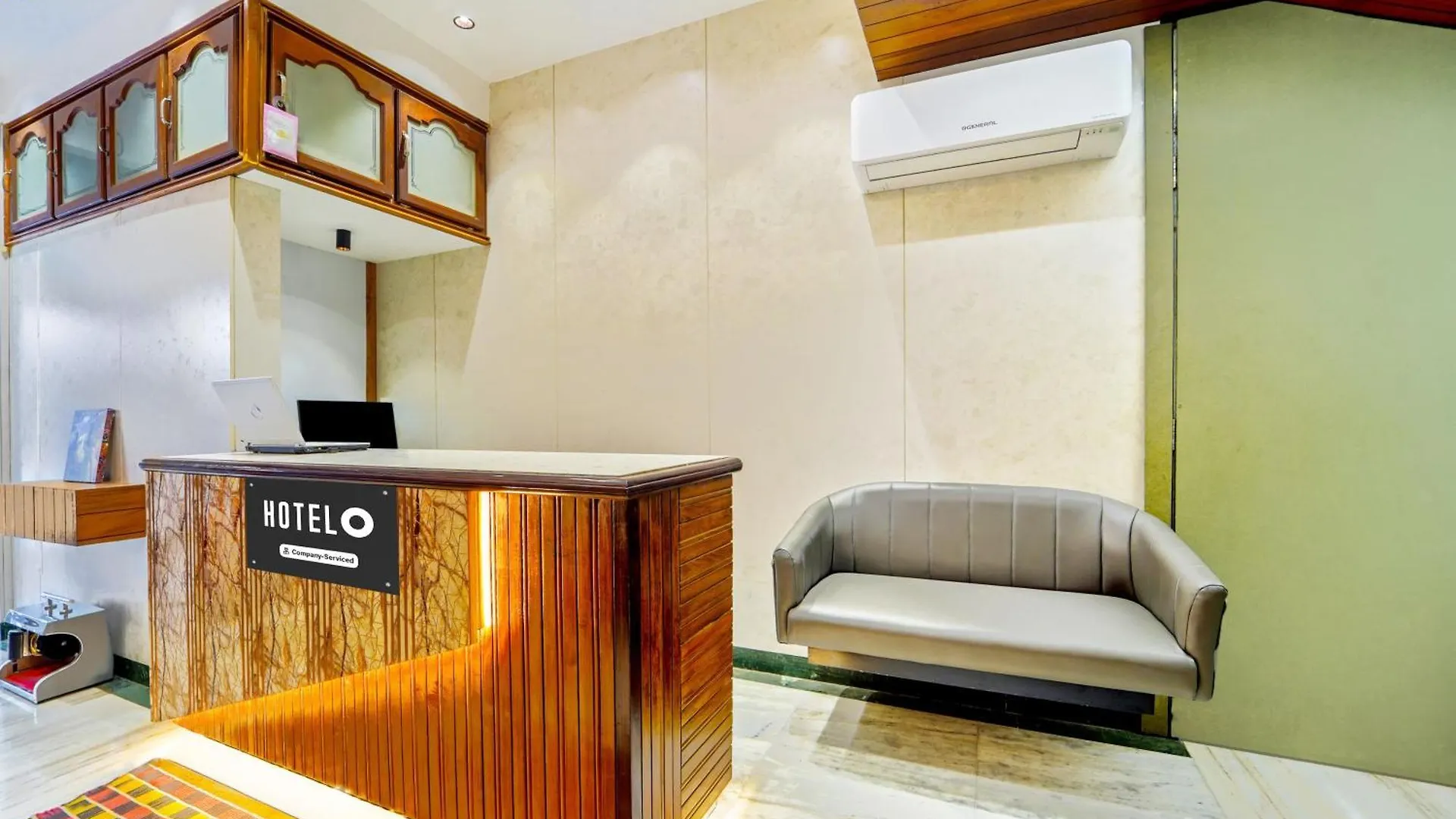 Super Hotel O Broadway Ernakulam Kochi 3*,
