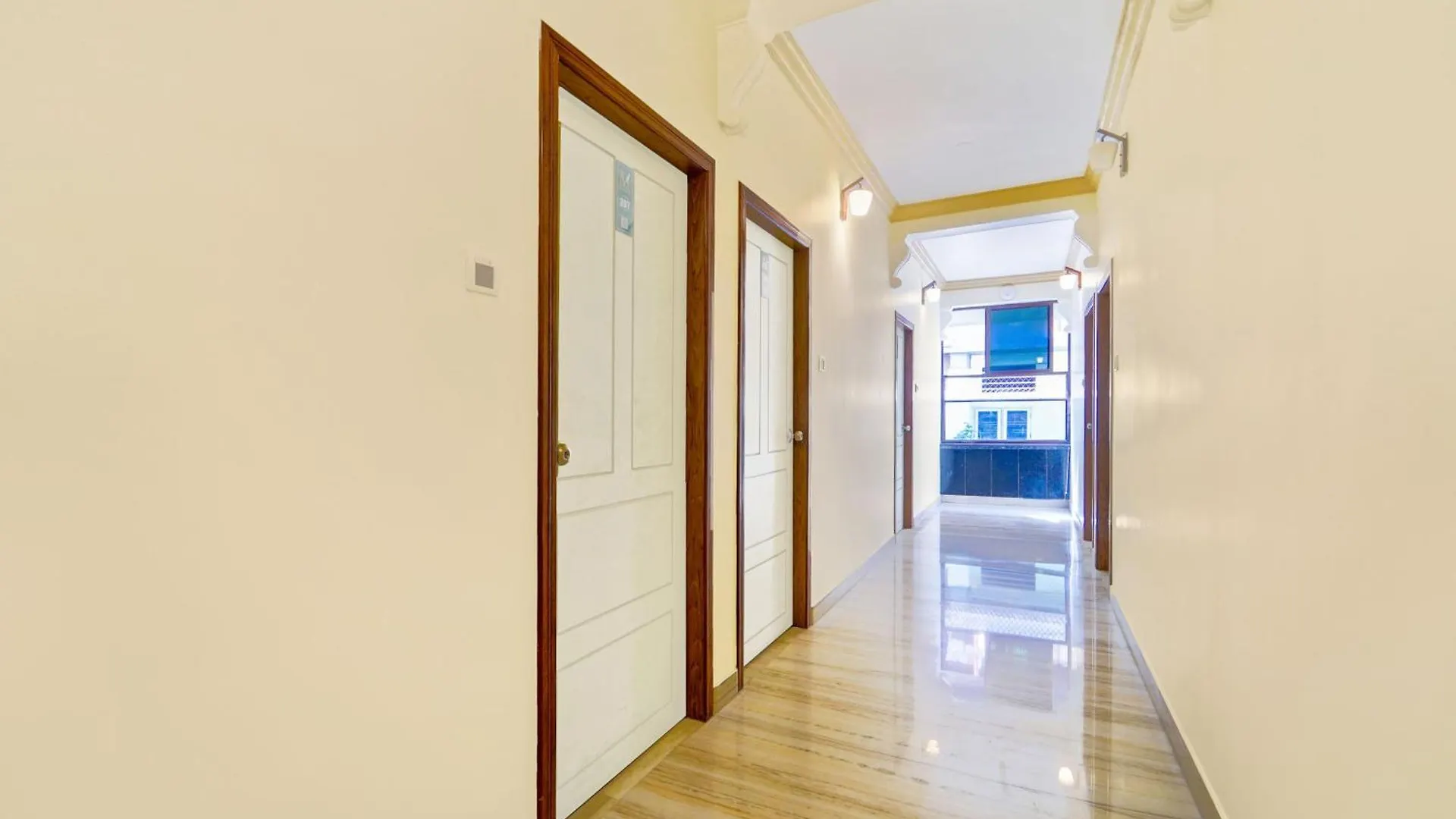 Super Hotel O Broadway Ernakulam Kochi